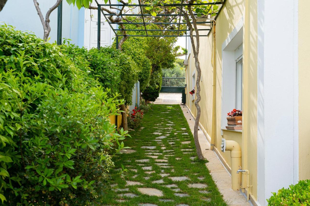 Sea Path Apartment PalaiónTsiflíkion Exterior foto